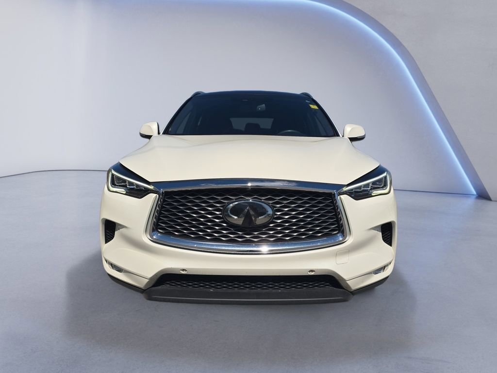 Used 2019 INFINITI QX50 Essential w/ Sensory Package FWD image 9