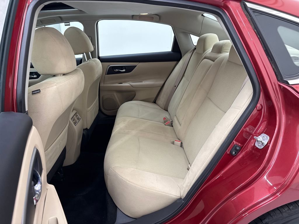 Used 2015 Nissan Altima 2.5 SV w/ Convenience Package FWD image 25