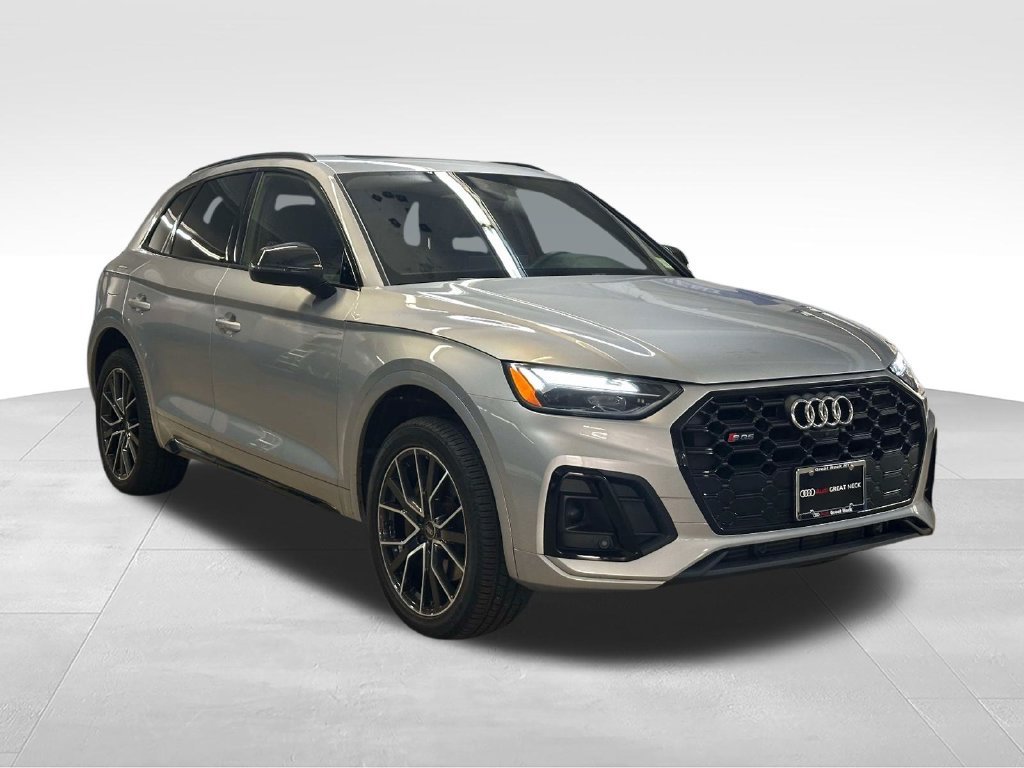 Used 2023 Audi SQ5 Premium Plus w/ Premium Plus Package AWD/4WD image 11
