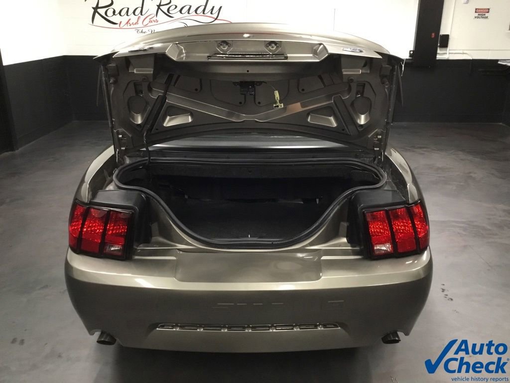 Used 2001 Ford Mustang GT image 23