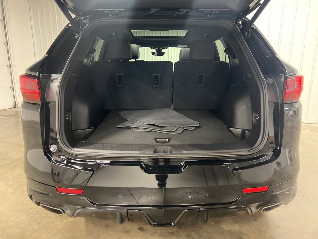 Certified 2023 Chevrolet Blazer RS w/ Driver Confidence II Package image 6