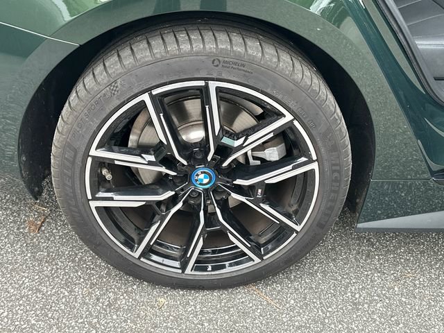 Used 2023 BMW i4 eDrive40 w/ M Sport Package RWD image 16