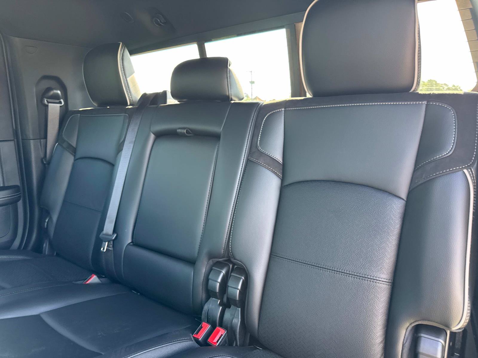 New 2026 RAM 2500 Laramie AWD/4WD image 14
