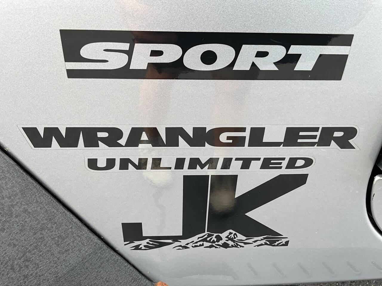 Used 2015 Jeep Wrangler Unlimited Sport w/ Quick Order Package 24S AWD/4WD image 47