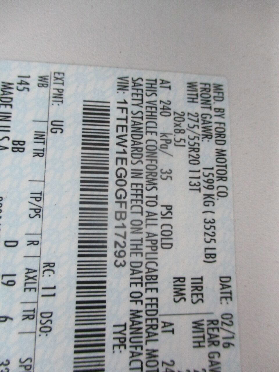 Used 2016 Ford F150 Platinum w/ Equipment Group 701A Luxury image 19