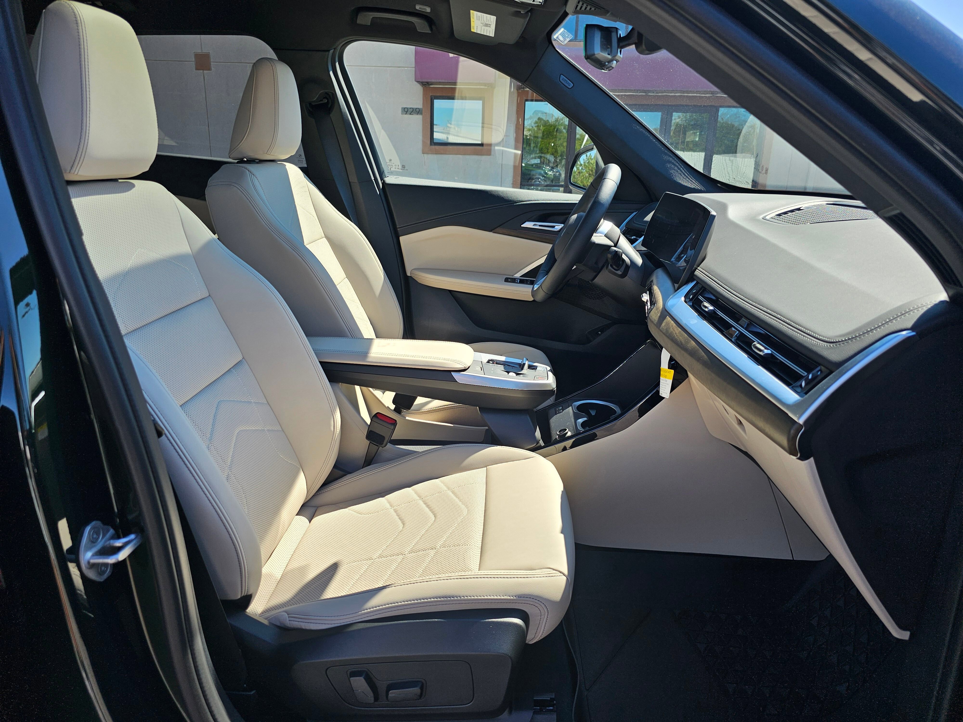 New 2025 BMW X1 xDrive28i w/ Convenience Package image 15