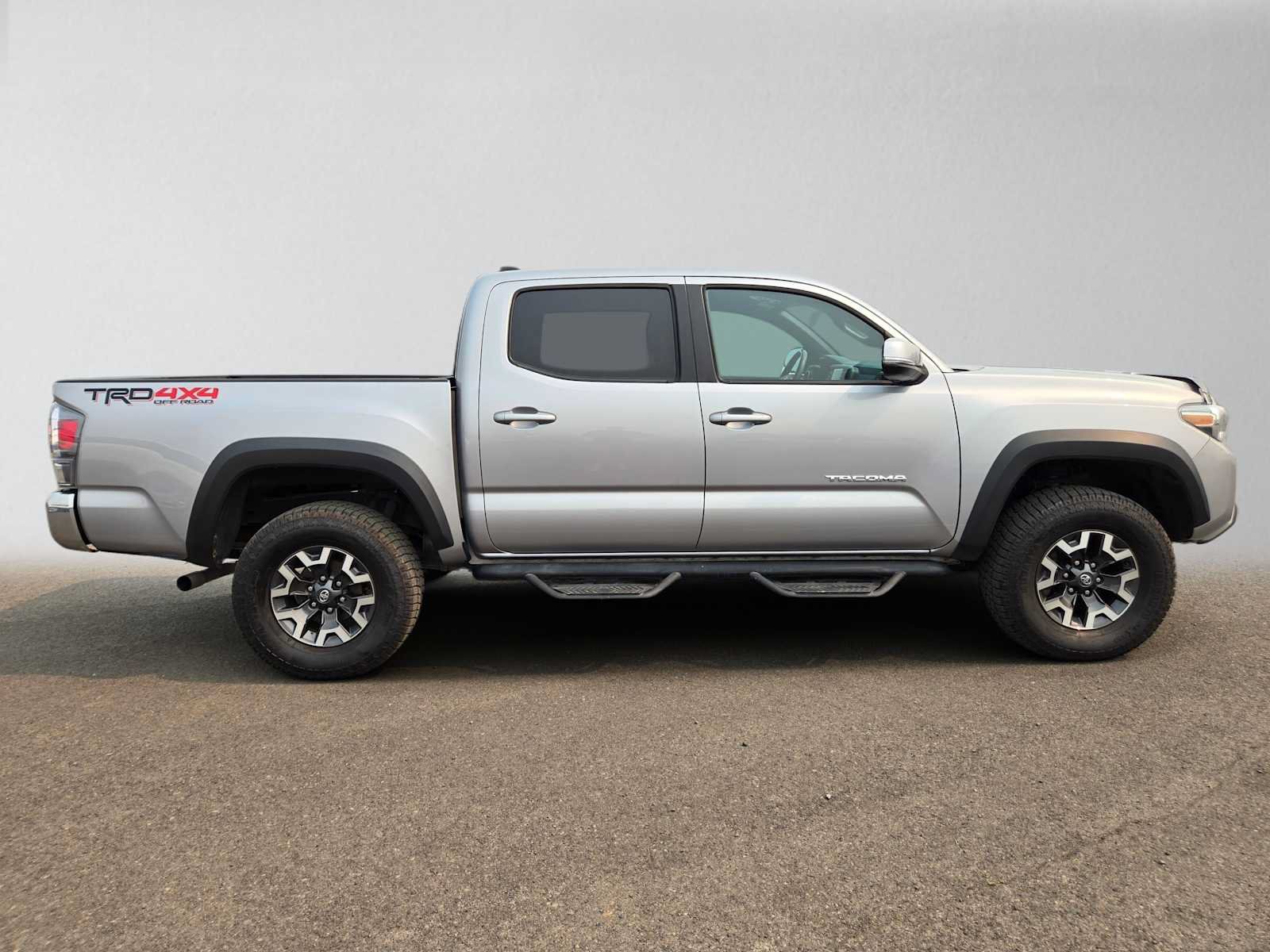 Used 2021 Toyota Tacoma TRD Off-Road AWD/4WD image 2