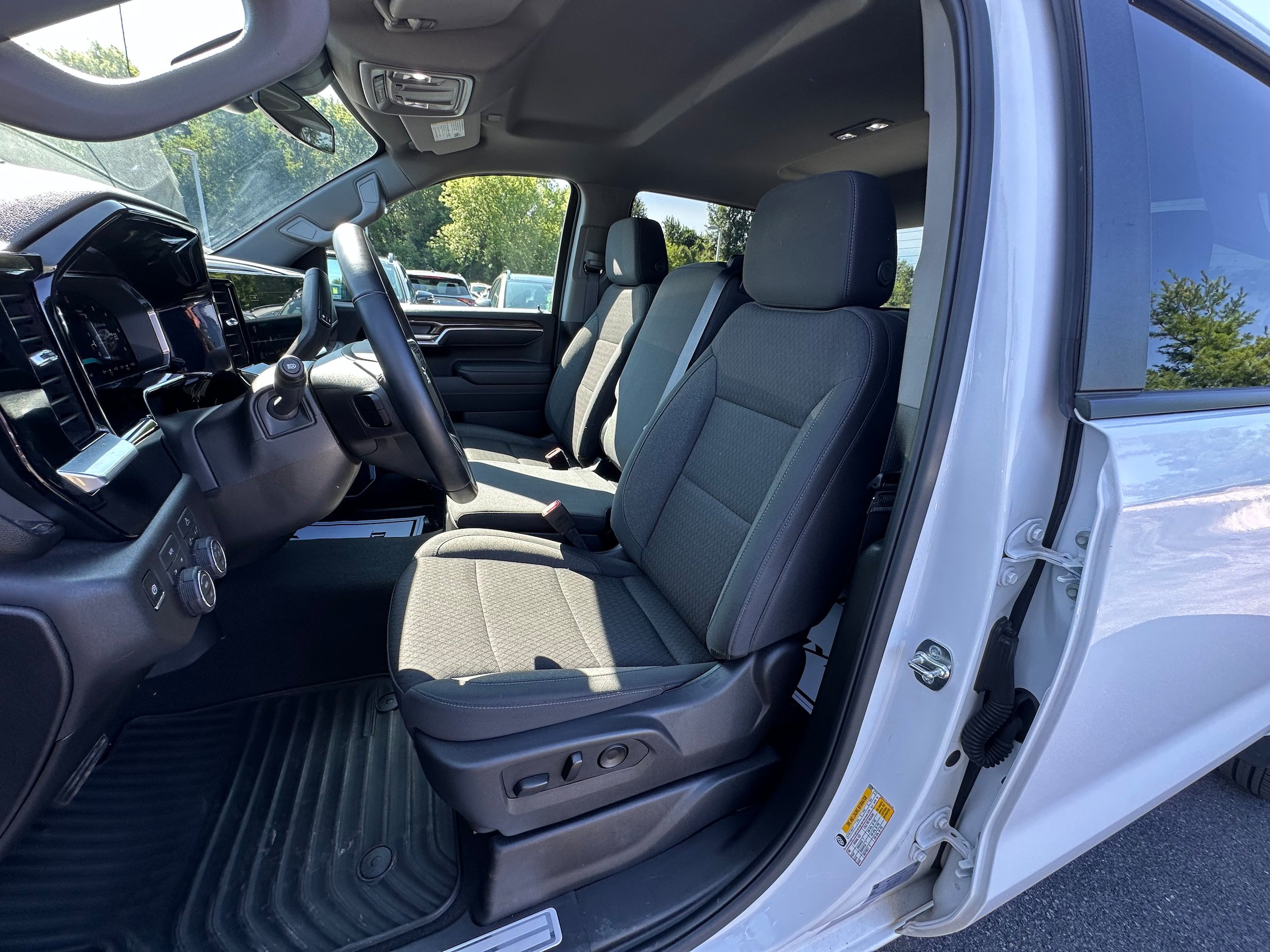 Used 2026 Chevrolet Silverado 1500 RST AWD/4WD image 20