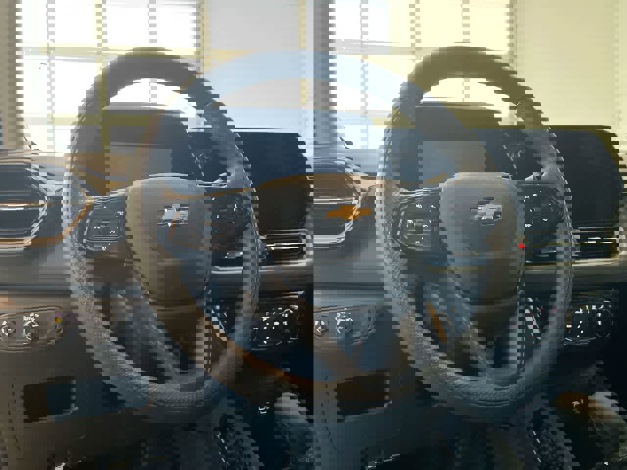 Used 2025 Chevrolet TrailBlazer LT image 14