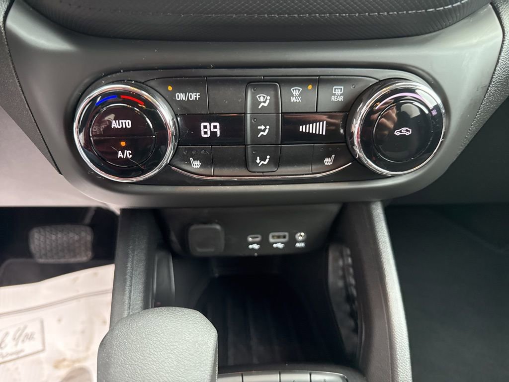 Used 2023 Chevrolet TrailBlazer LT w/ Convenience Package image 16