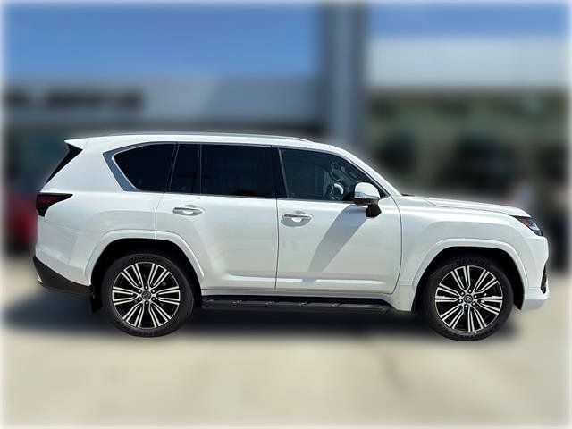 New 2026 Lexus LX 600 4WD w/ Luxury Package image 15
