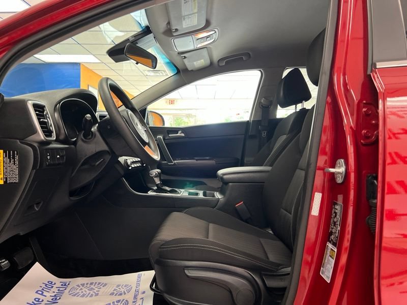 Certified 2022 Kia Sportage LX FWD image 17