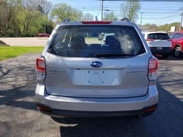 Used 2018 Subaru Forester 2.5i w/ Alloy Wheel Package AWD/4WD image 4