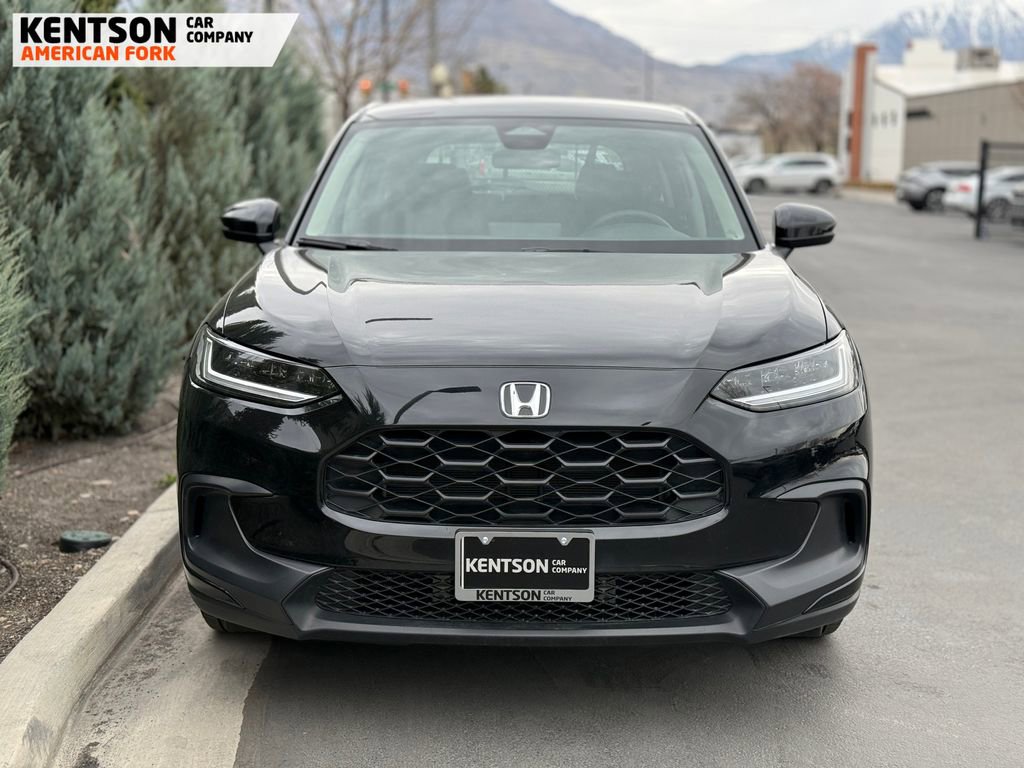 Used 2025 Honda HR-V LX image 2