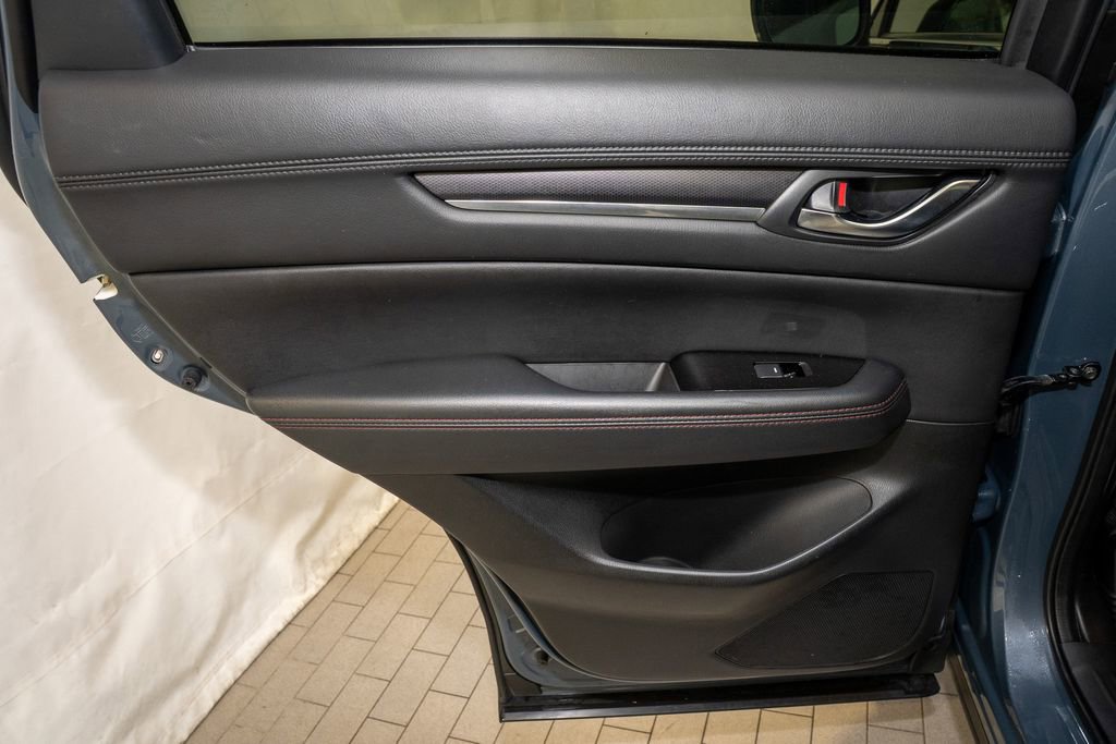 Used 2024 MAZDA CX-5 Carbon Edition image 10