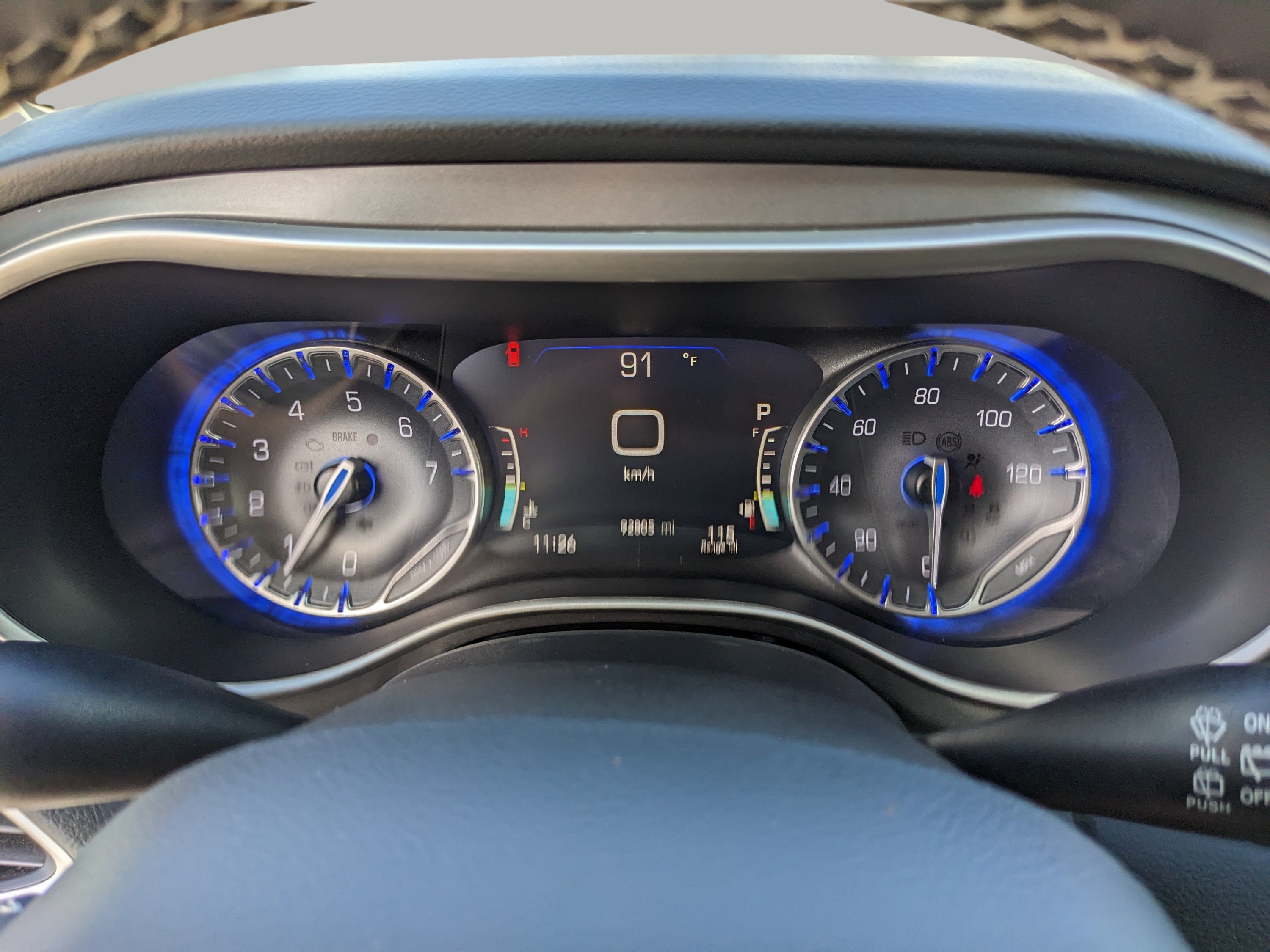 Used 2022 Chrysler Pacifica Touring-L FWD image 36