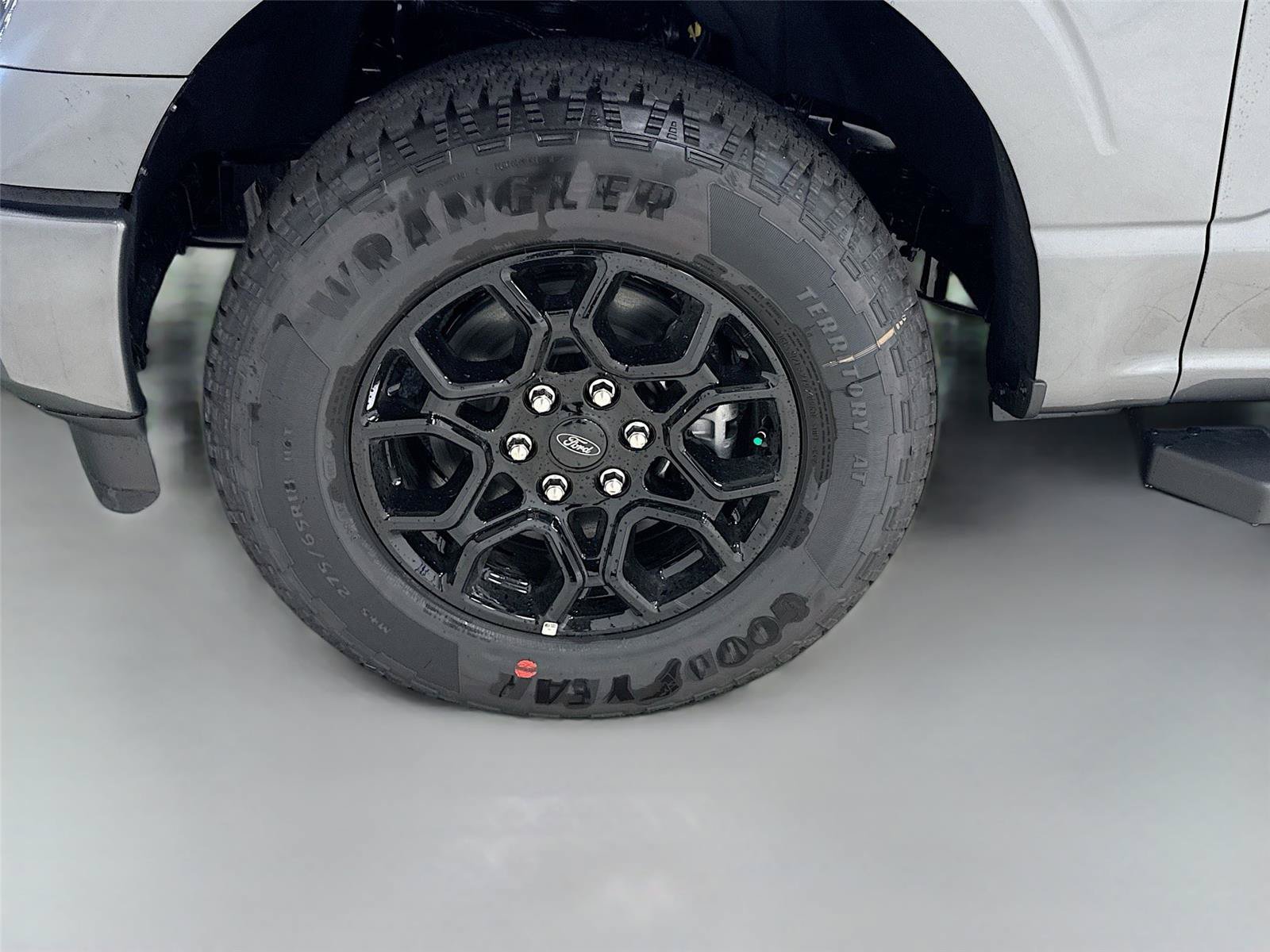 New 2026 Ford F150 XLT w/ Equipment Group 302A MID AWD/4WD image 29