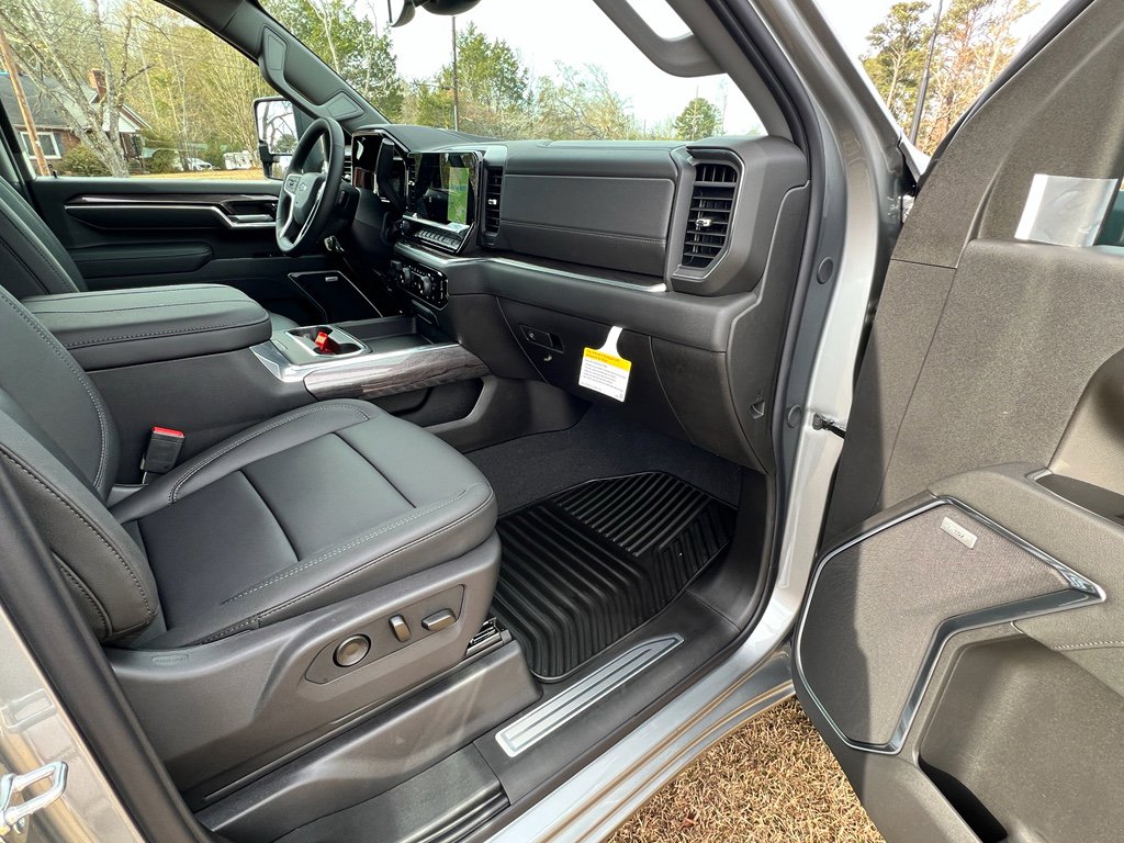 New 2026 Chevrolet Silverado 2500 LTZ w/ Trail Boss Package image 27