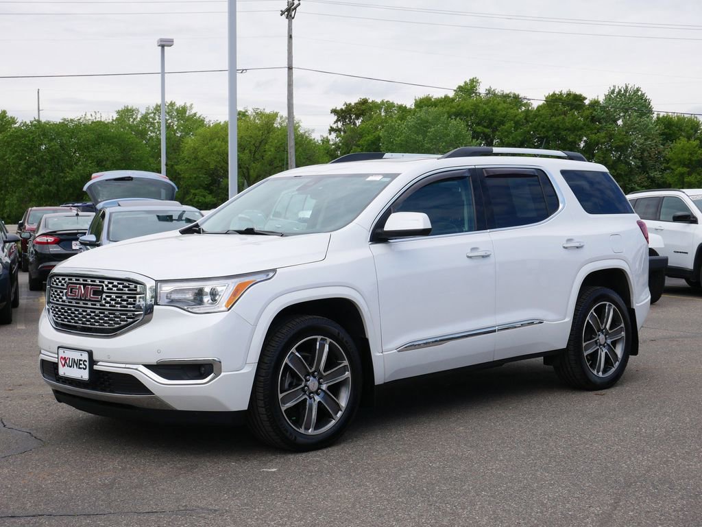 Used 2019 GMC Acadia Denali w/ Technology Package AWD/4WD image 5