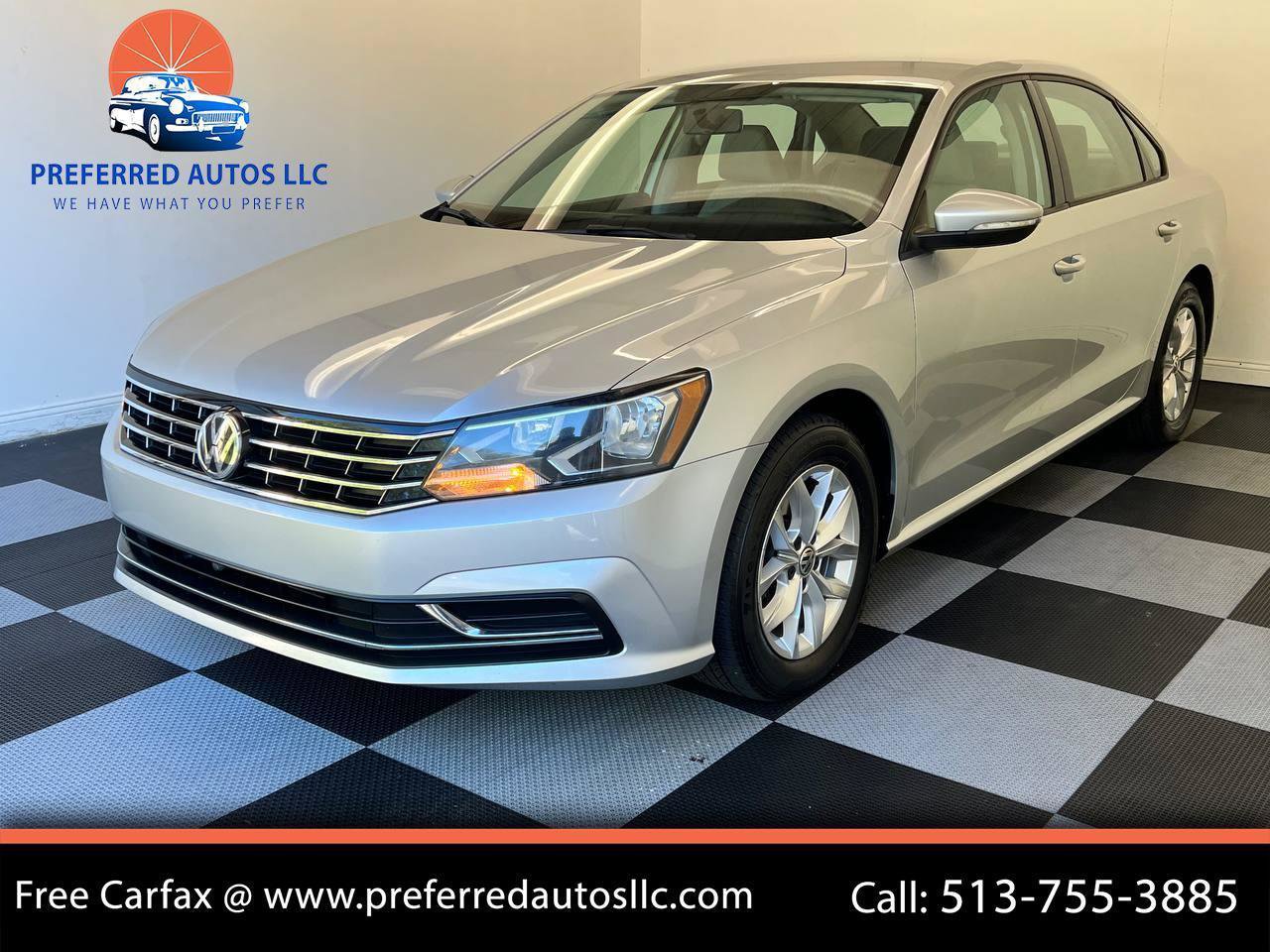 Used 2018 Volkswagen Passat 2.0T S FWD image 1