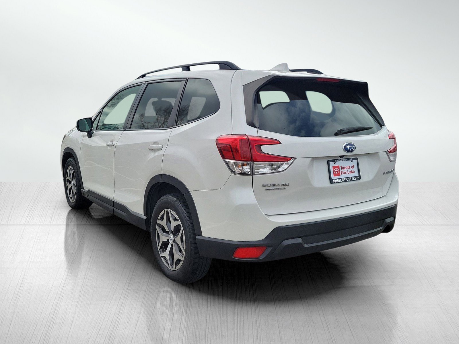 Used 2020 Subaru Forester Premium AWD/4WD image 3