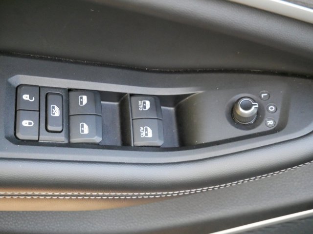 Used 2024 Jeep Grand Cherokee Limited 4xe AWD/4WD image 15