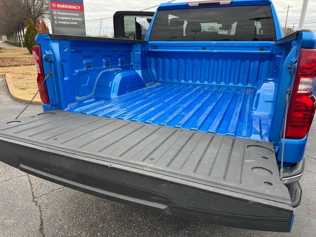 Used 2025 Chevrolet Silverado 1500 LT image 29