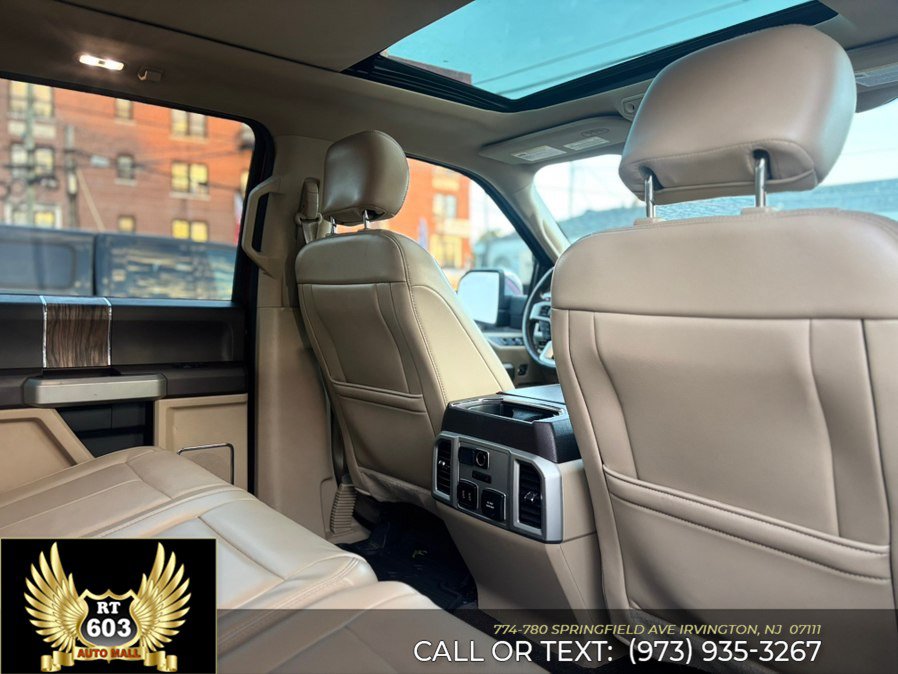Used 2018 Ford F150 Lariat w/ Equipment Group 502A Luxury AWD/4WD image 9