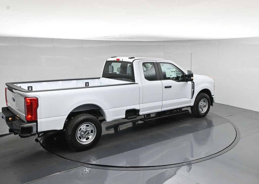 New 2026 Ford F350 XL w/ XL Chrome Package RWD image 38