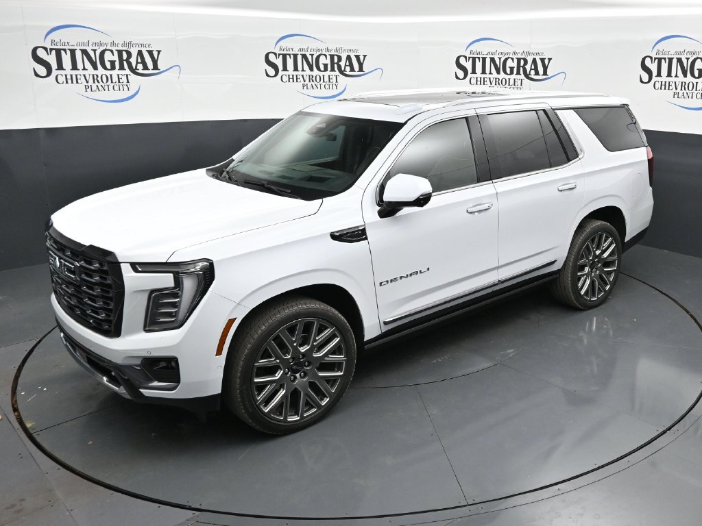 Certified 2026 GMC Yukon Denali Ultimate w/ LPO, Floor Liner Package AWD/4WD image 20