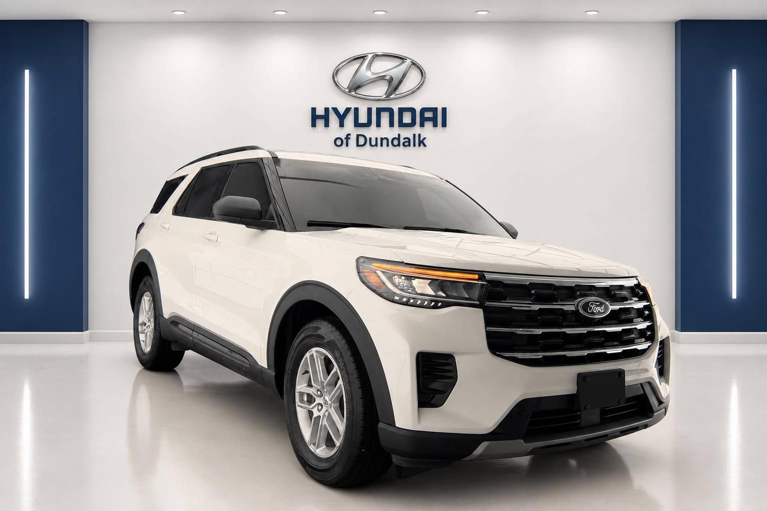 Used 2026 Ford Explorer Active RWD image 1