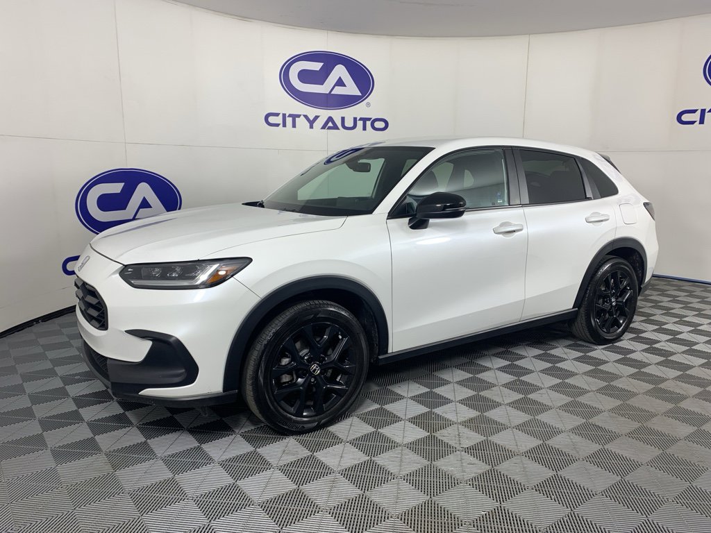 Used 2025 Honda HR-V Sport image 7