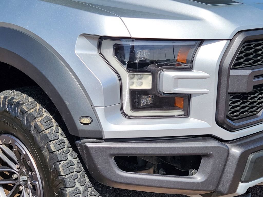 Used 2019 Ford F150 Raptor w/ Equipment Group 802A Luxury image 28