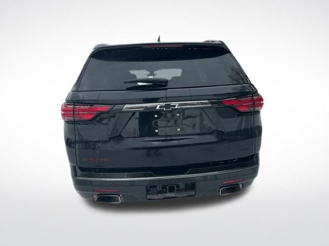 Used 2023 Chevrolet Traverse Premier w/ Redline Edition image 4