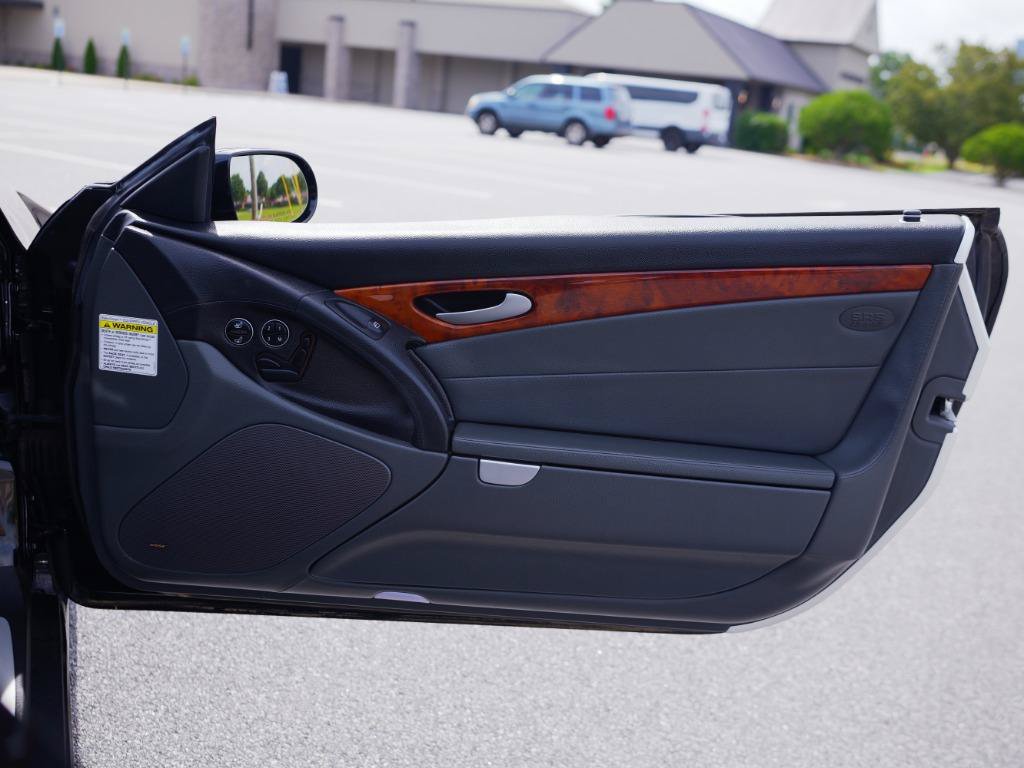 Used 2005 Mercedes-Benz SL 500 image 22