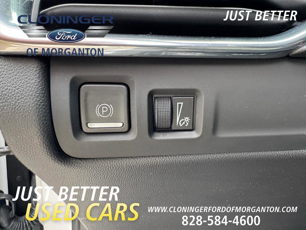 Used 2023 Cadillac XT4 Premium Luxury image 23