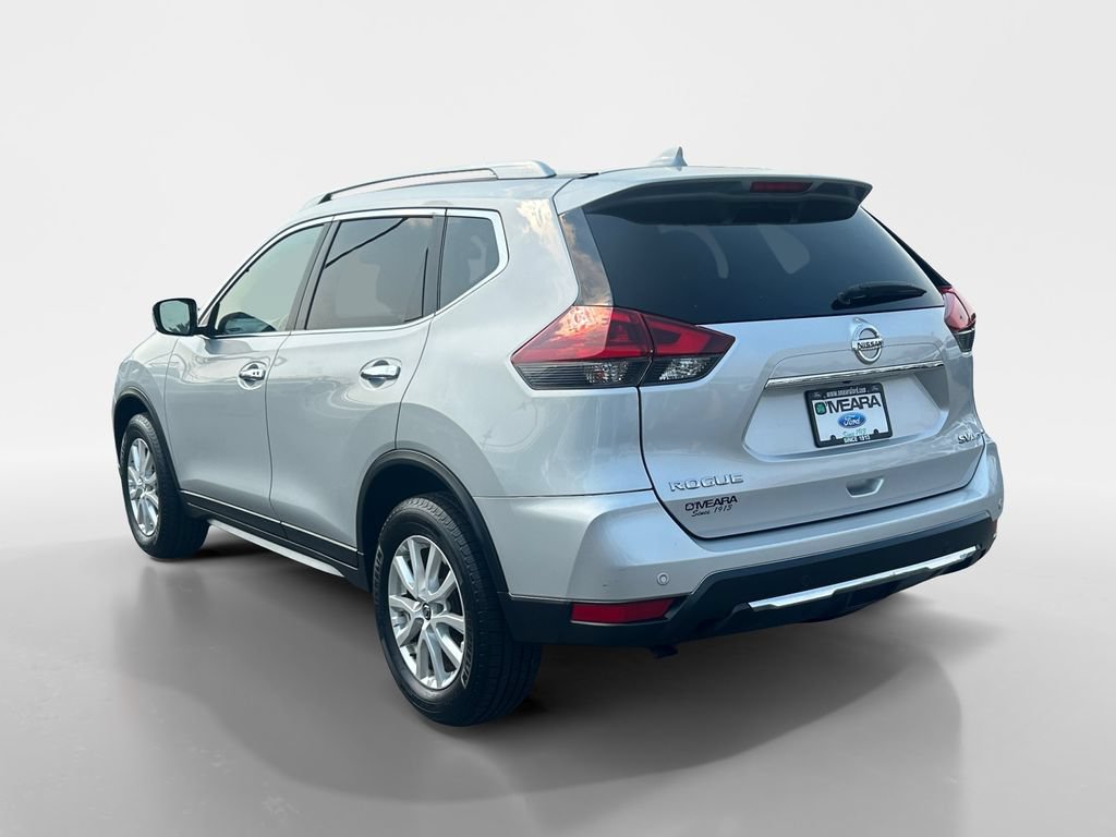 Used 2019 Nissan Rogue SV AWD/4WD image 3