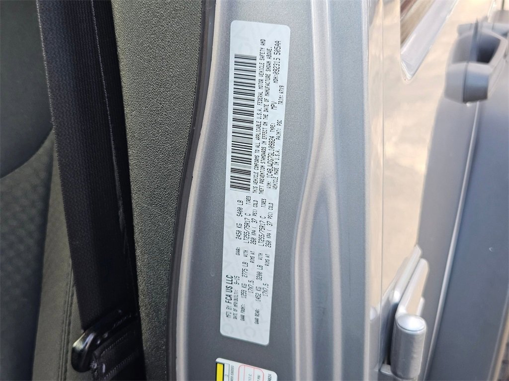 Used 2016 Jeep Wrangler Unlimited Sport image 35