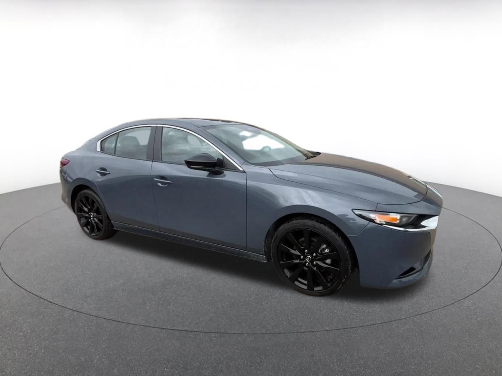 Used 2025 MAZDA MAZDA3 s image 2