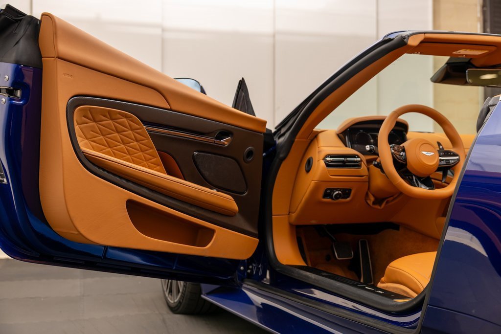 New 2025 Aston Martin DB12 Convertible image 18