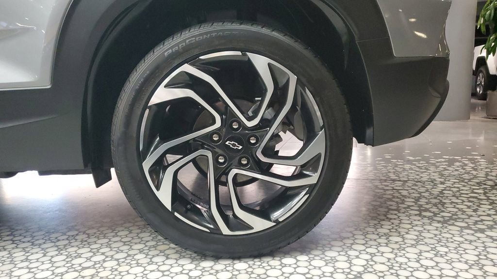 Used 2024 Chevrolet TrailBlazer RS w/ Convenience Package image 6