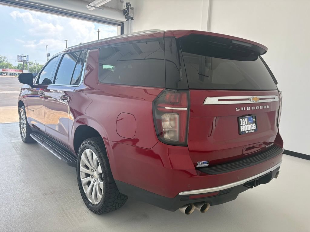 Used 2023 Chevrolet Suburban Premier AWD/4WD image 22