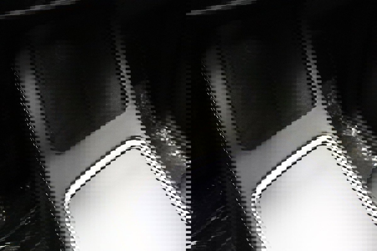 Used 2022 Tesla Model Y Long Range image 38