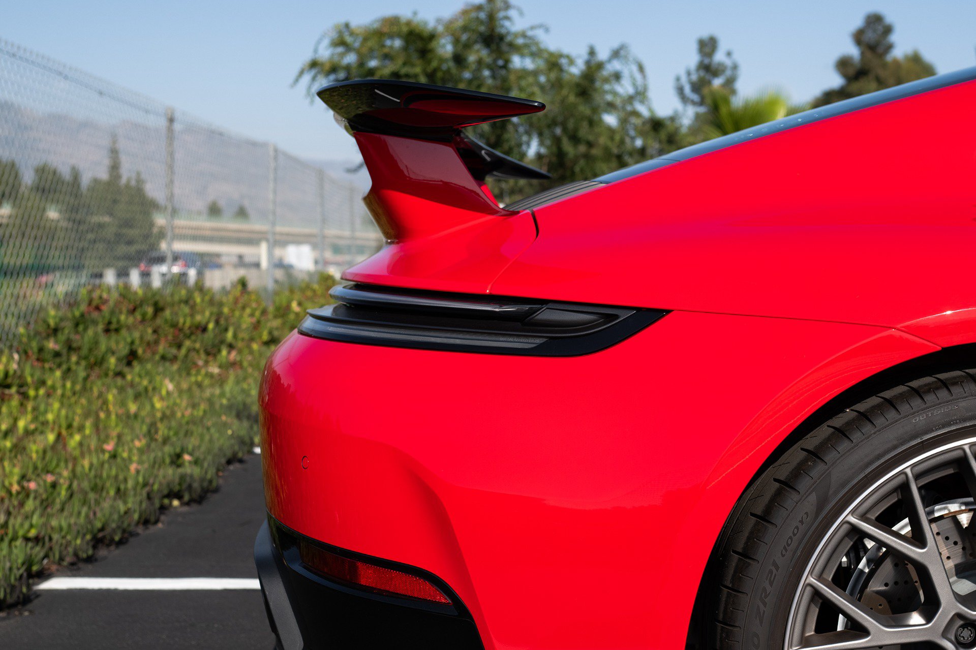 Used 2025 Porsche 911 Carrera RWD image 30