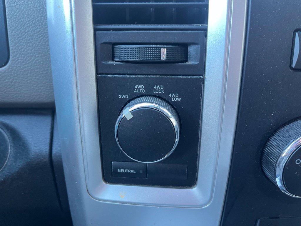 Used 2012 RAM 1500 Big Horn w/ Luxury Group AWD/4WD image 24