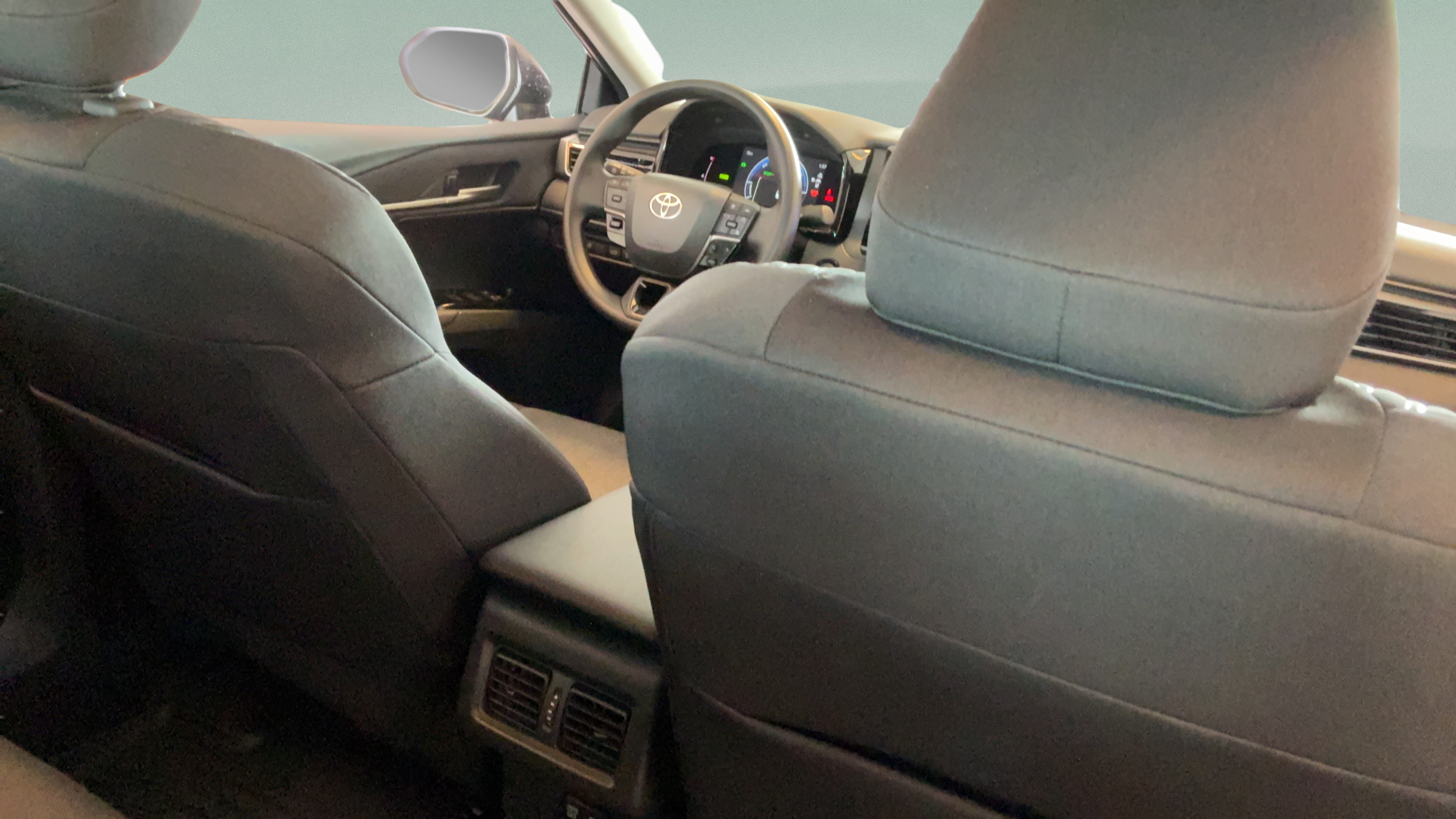 Certified 2025 Toyota Camry LE w/ Convenience Package FWD image 29