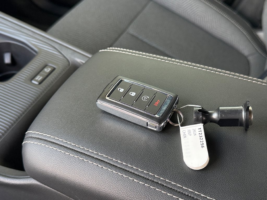 New 2026 Jeep Cherokee Laredo AWD/4WD image 30