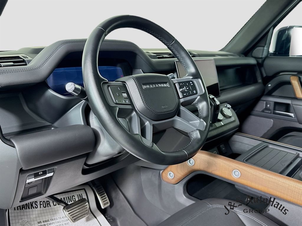 Used 2022 Land Rover Defender 110 X image 9