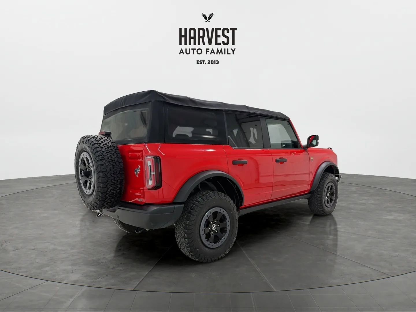 Used 2022 Ford Bronco Badlands image 7