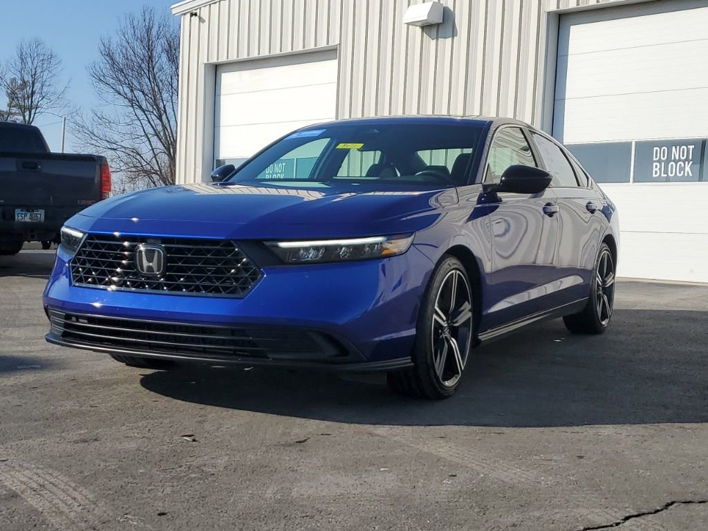 Certified 2024 Honda Accord Sport image 3